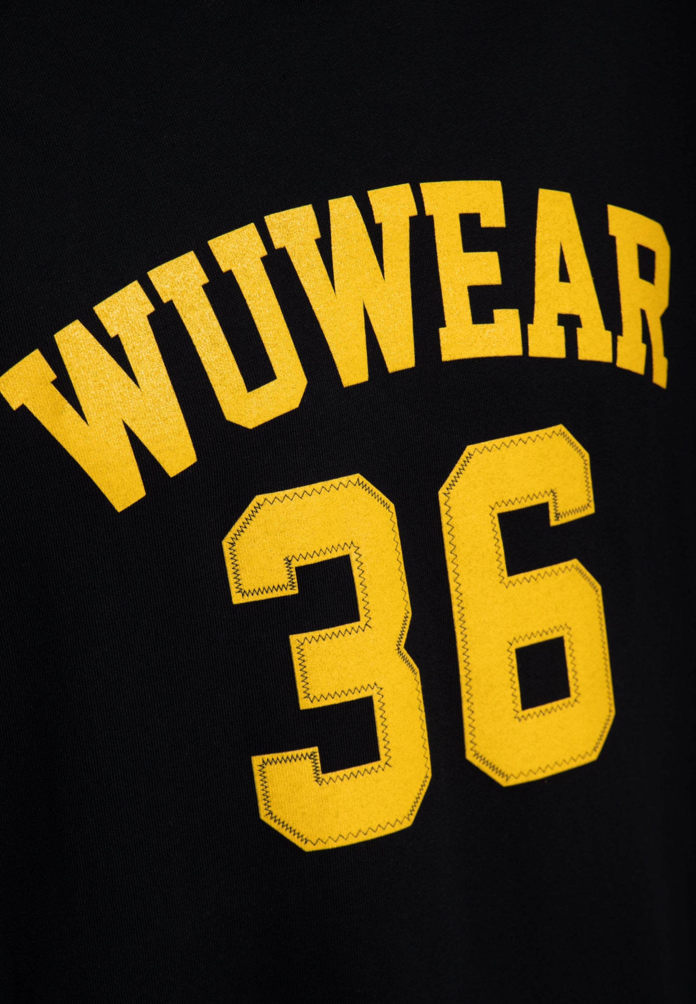 WuWear nan in Schwarz