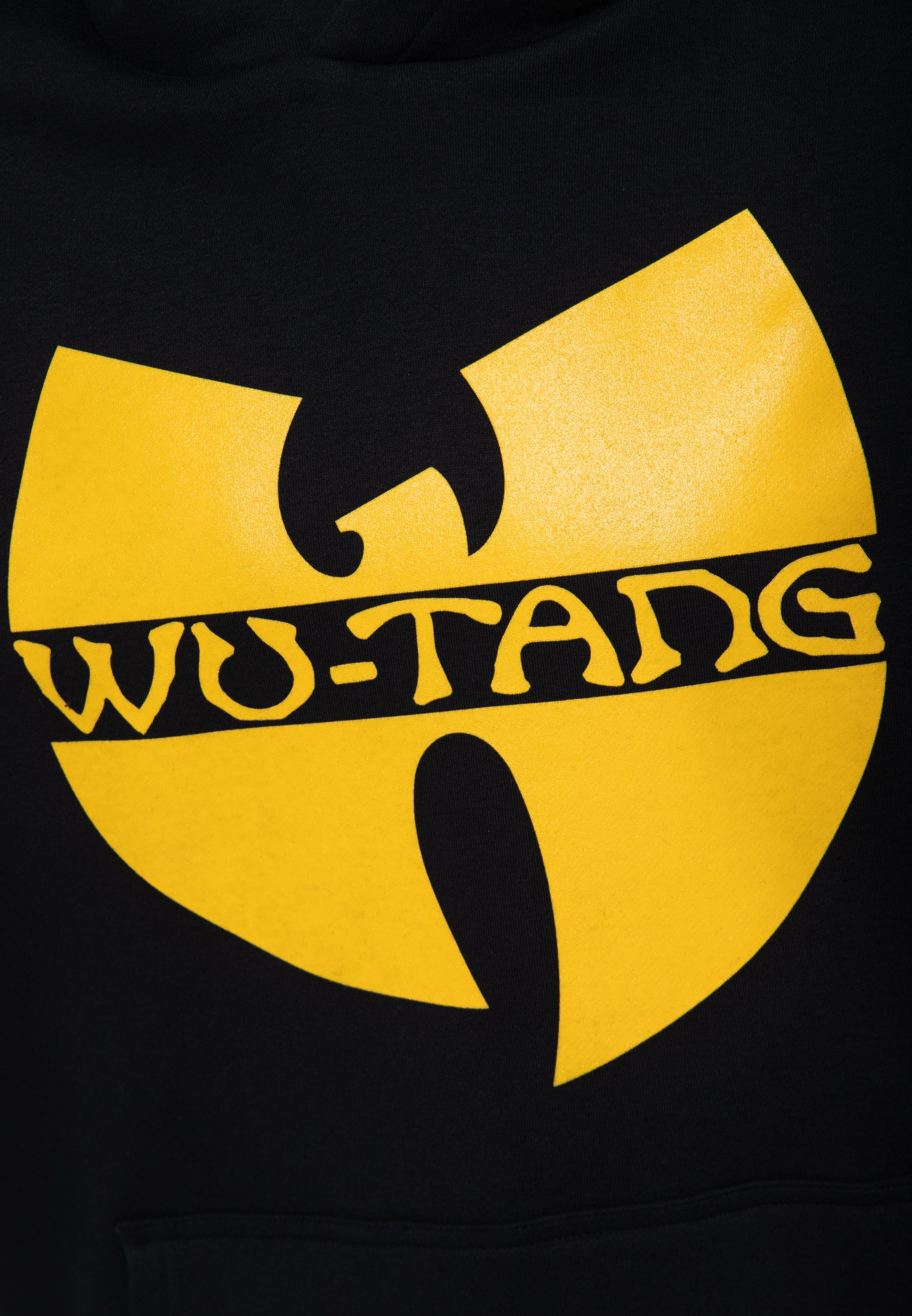 WuWear nan in Schwarz (Logo gelb)